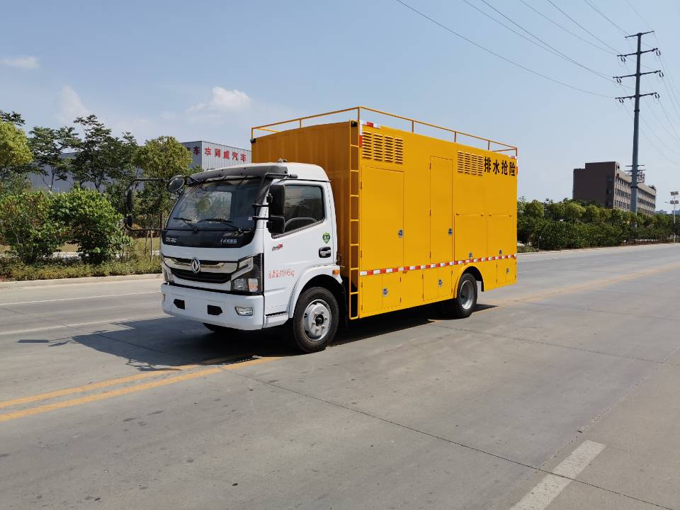 東風(fēng)大多利卡大流量排水搶險(xiǎn)車(chē)